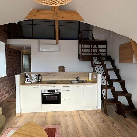 Apartamento Le Pommier - Appt Avec Jardin Partage Puberg Exterior foto