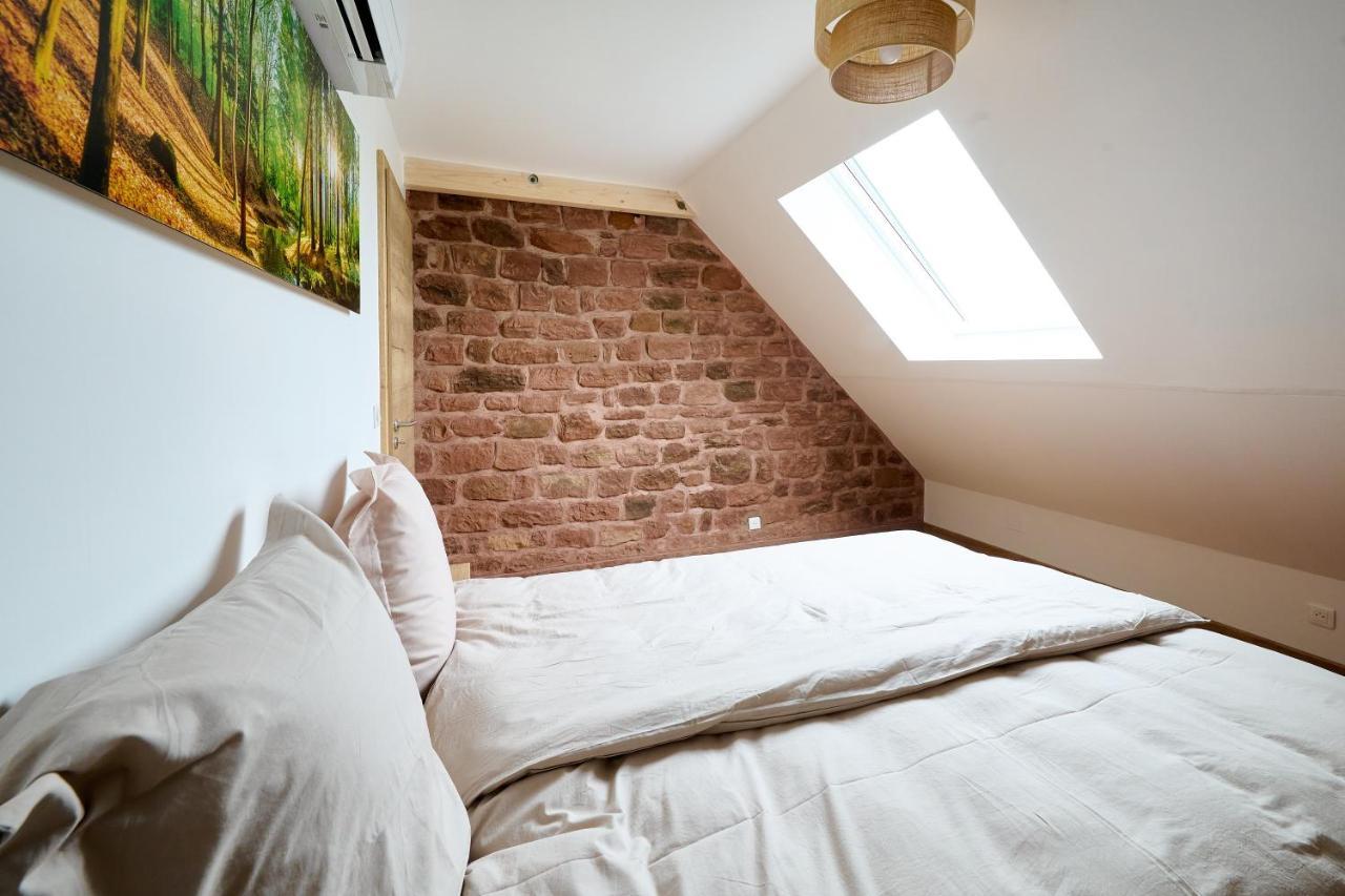 Apartamento Le Pommier - Appt Avec Jardin Partage Puberg Exterior foto